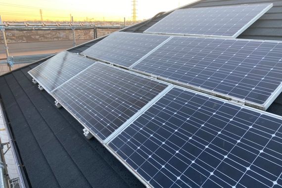 太陽光パネル付き屋根