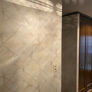 川口市で内装クロス張替えなら実績多数の【未来アート株式会社】にお任せください。