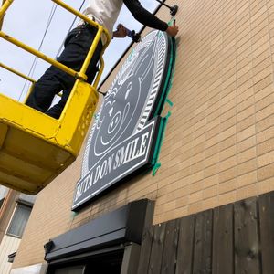 川口市の看板製作は未来アート株式会社まで！デザイン提案からお任せ！