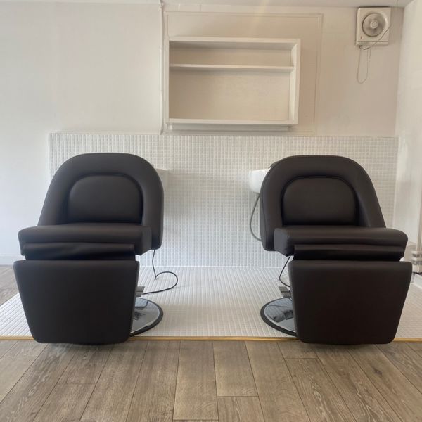 川口市近郊でシャンプー台工事なら未来アート☆地域密着型のリフォーム専門店！