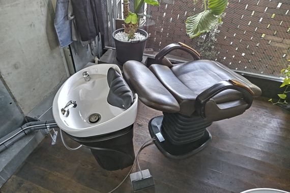 シャンプー台